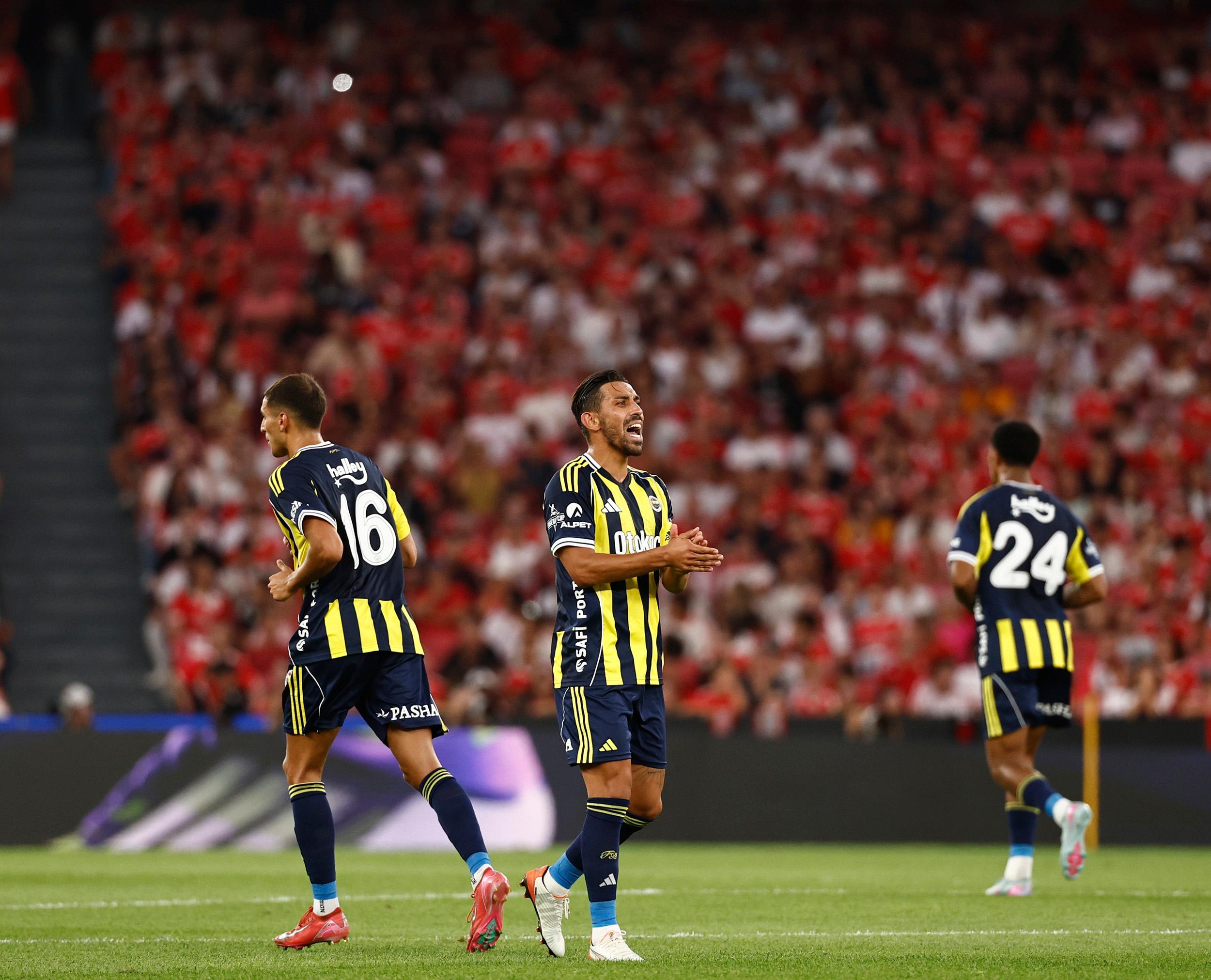 竞技宝体育入口 -今夜拜仁慕尼黑备战欧超杯，远射贴柱细节曝光，压力陡增，控场能力受关注 